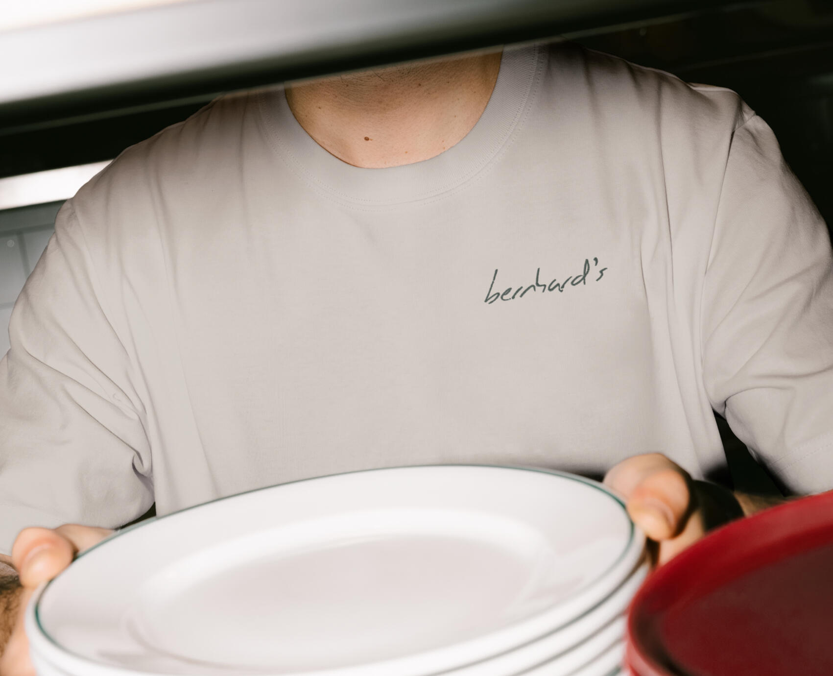 Arbeitskleidung Design für Restaurant Bernhard's in Engelhartszell, Österreich